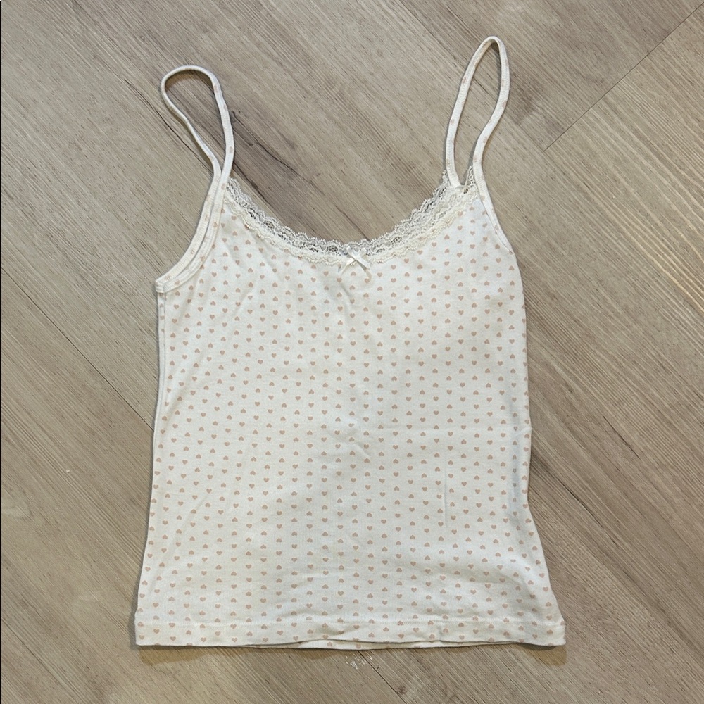 NEW Brandy Melville lace trim hearts tank top